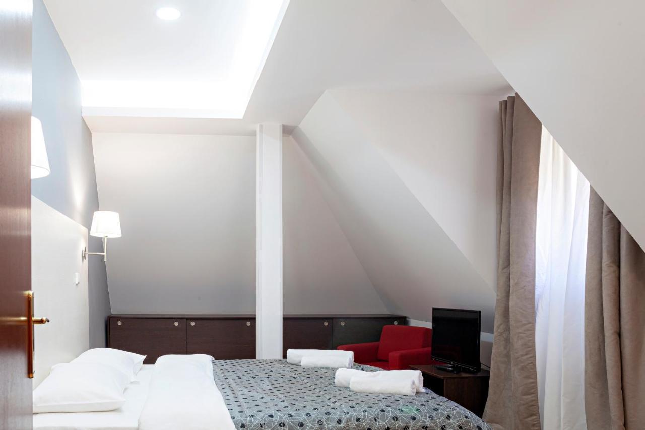 Hotel Junior Kopaonik Extérieur photo