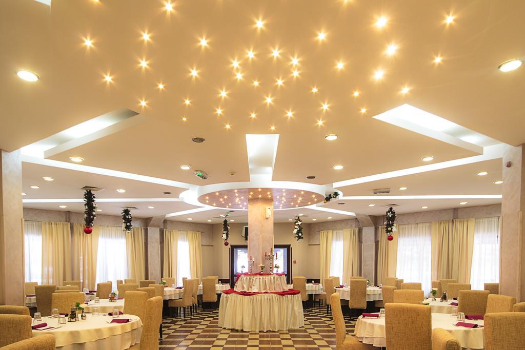 Hotel Junior Kopaonik Extérieur photo