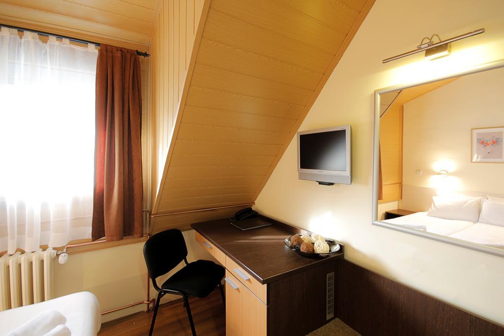 Hotel Junior Kopaonik Extérieur photo